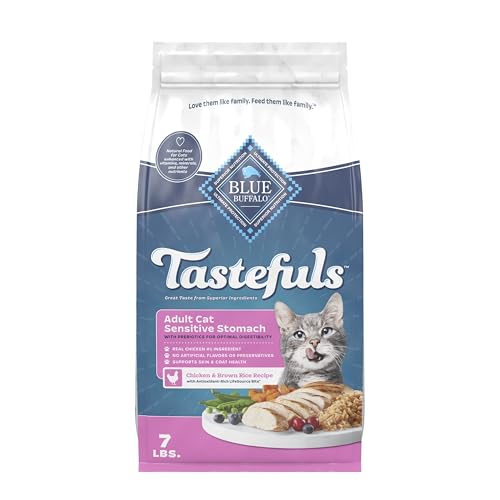 Blue Buffalo Tastefuls Adult Dry Cat Food Sensitive Stomach Formula, Made in the USA with Natural Ingredients, Chicken Recipe, 7-lb Bag