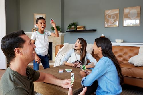 Mattel Games UNO Card Game for Kid, Adult & Family Nights & Parties, Travel & Vacations, Color Blind Accessible & Customizable Deck ( Exclusive)