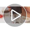 Electric Salt and Pepper Grinder Set Automatic Battery Pepper Mill Shakers Adjustable Coarseness Upgraded Larger Capacity with Led Home and Kitchen Appliances Birthday Gifts for Women Mom