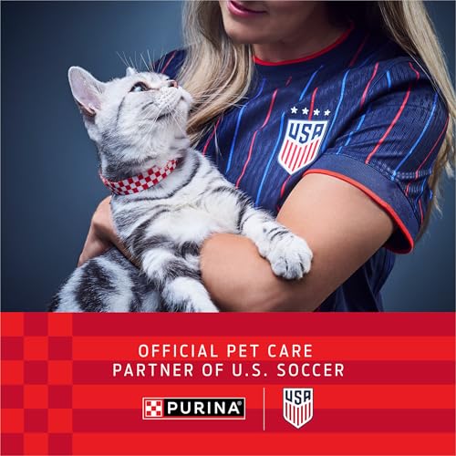 Purina Fancy Feast Petites Seared Salmon Entree With Spinach in Gravy Gourmet Wet Cat Food - (Pack of 12) 2.8 oz. Tubs